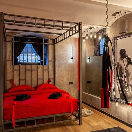 Royal Hot Jucuzzi Apartment Lviv Kültér fotó