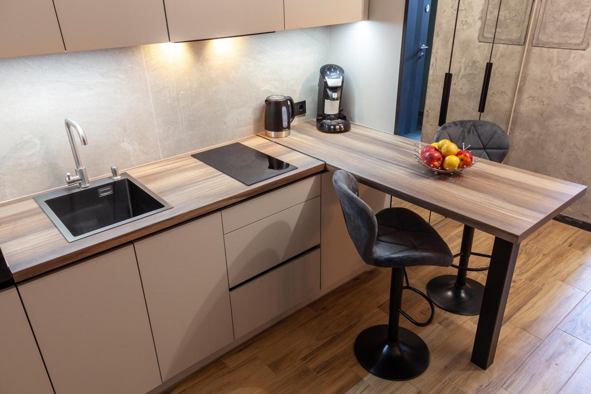 Royal Hot Jucuzzi Apartment Lviv Kültér fotó